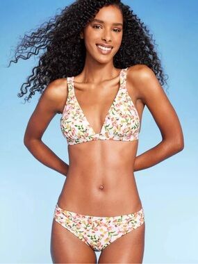{SHADE & SHORE} Floral V-Neck 2-Piece Bikini Set - Size Small - (4-6)